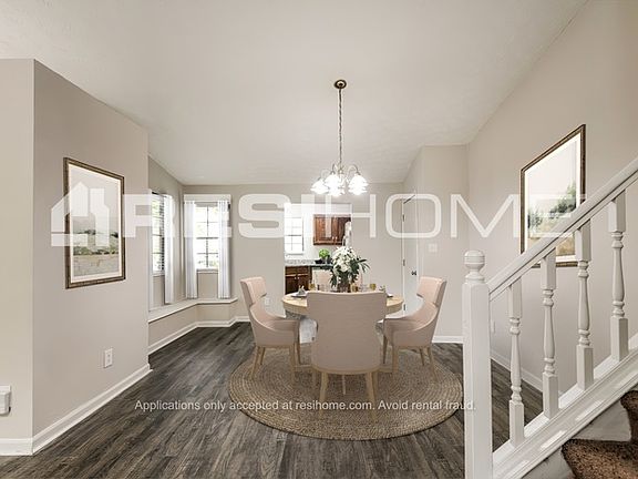 5th image of 3238 Moccasin Ct