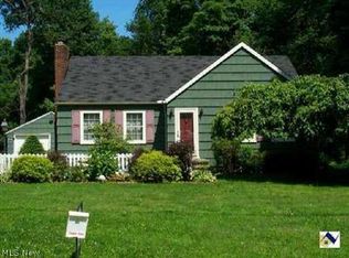 3747 W Lake Rd, Conneaut, OH 44030