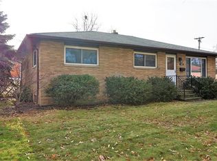 14821 Rochelle Ave, Cleveland, OH 44135