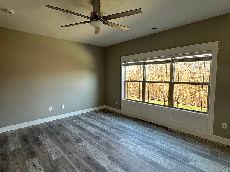 2509 Yeoman Ln — Photo 7
