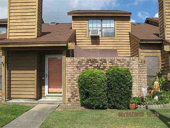 2nd image of 4521 Briarwood Ln