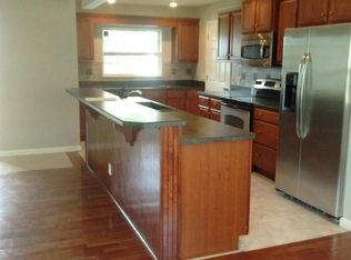 132 Village Ln, Daytona Beach, FL 32119