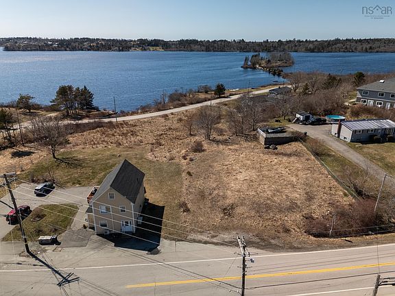 2nd image of 811 Highway 1
