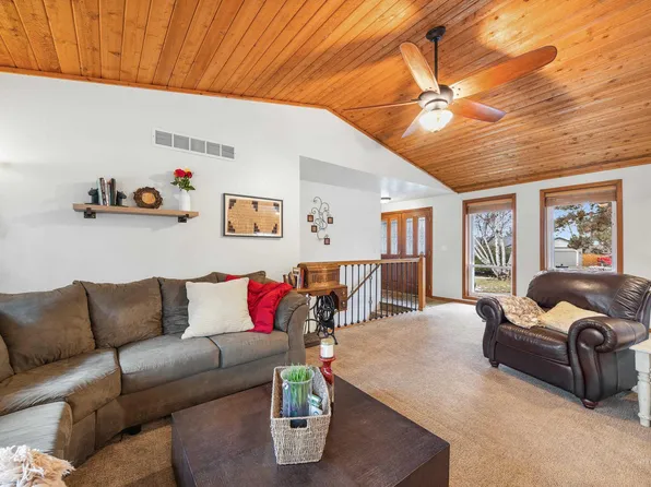 3175 E Sweetwater Dr, Boise, ID 83716