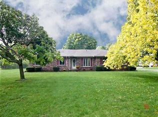 775 Granada Dr, Greenwood, IN 46143