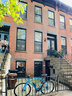 Rented by Modern Spaces | media 8