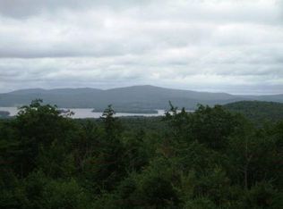 7 Beach Pond Rd, Wolfeboro, NH 03894