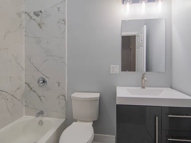 6600 S Evans Ave — Photo 12