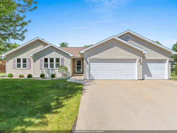 W6034 Paige Way, Appleton, WI 54915