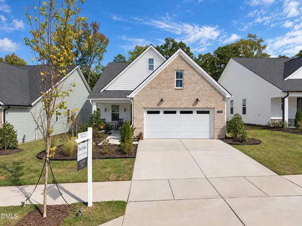 2253 Abbeyhill Dr #129, Raleigh, NC 27610