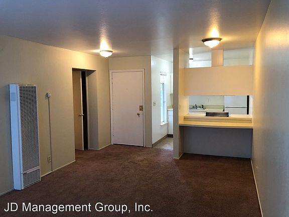2nd image of 1230 Brookside Dr APT 4