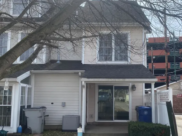 221 W Center St #1, Meadville, PA 16335