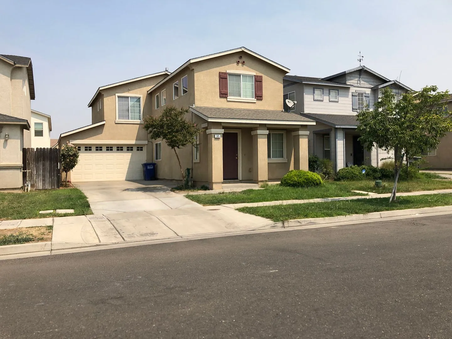 Three Bedroom Two Bathroom Two-Story Home for Rent — Photo 1