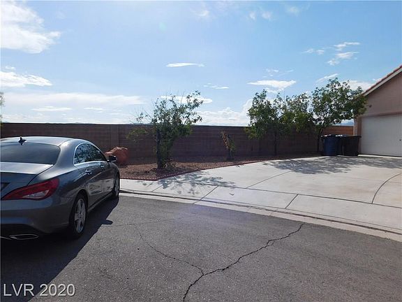 2nd image of 7514 Crystal Clear Ave