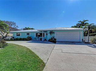 521 77th St, Holmes Beach, FL 34217