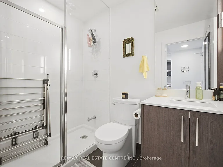 225 Veterans Dr #607 — Photo 23