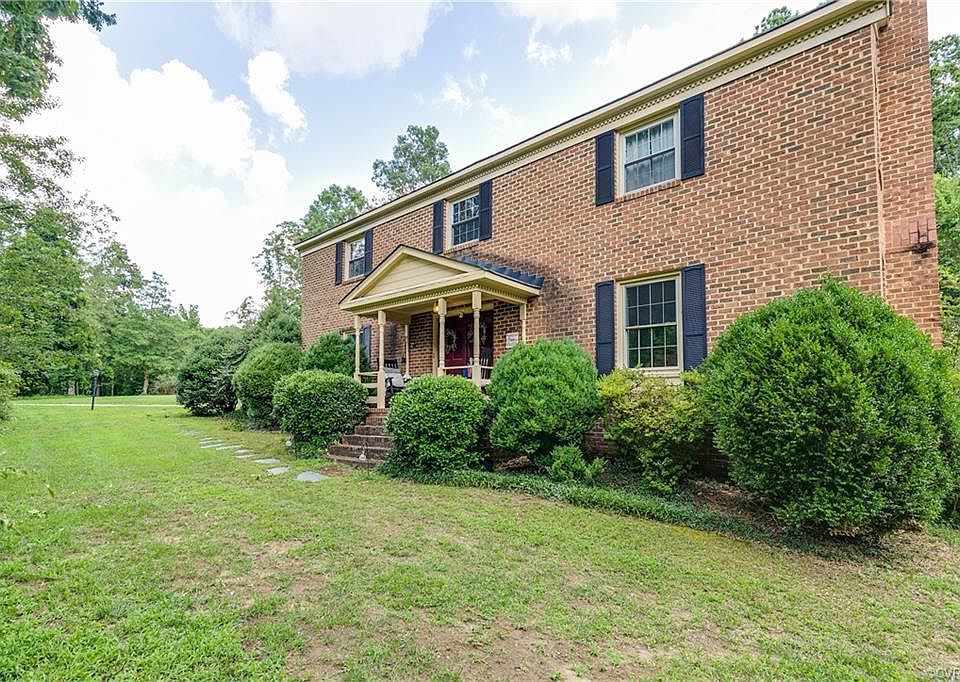 1st image of 1710 Hillenwood Dr