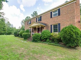 1710 Hillenwood Dr, Powhatan, VA 23139