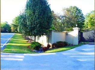 524 Casteel Rd SW, Marietta, GA 30064