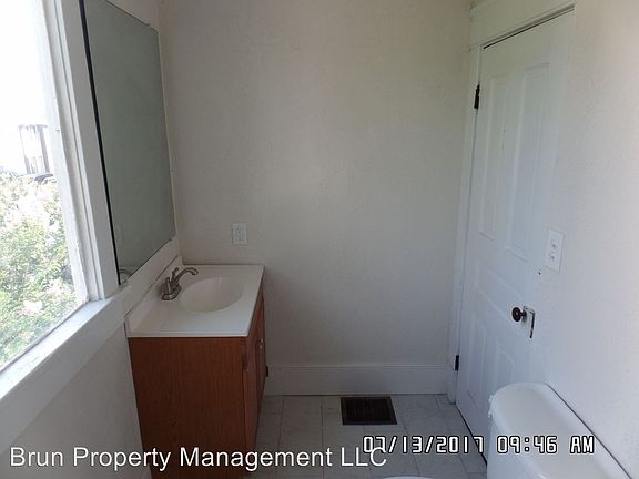 5th image of 224 12th St
