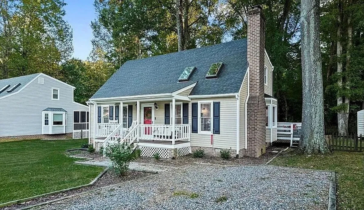 Building Photo - 8519 Foxberry Dr