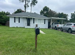 102 Coleraine Dr, Port Wentworth, GA 31407