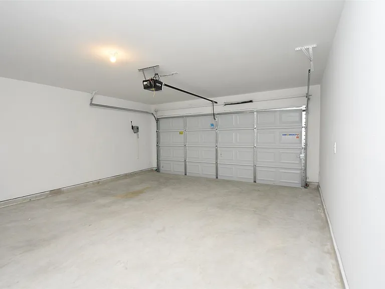 12218 Deep Stream Ln — Photo 9