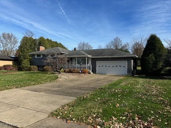445 Bonnie Brae Ave, Niles, OH 44446