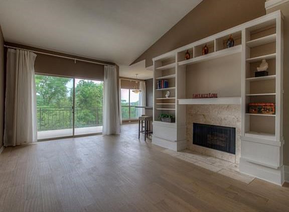 2nd image of 6000 Shepherd Mountain Cv Unit 1108