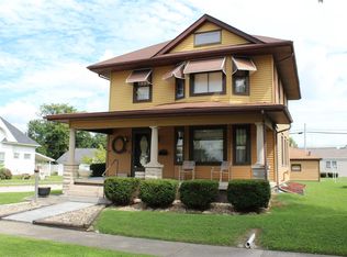 452 N 8th St, Mitchell, IN 47446