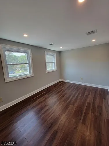 223 Halsey Rd #3 Photo 1