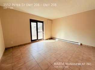 3552 Peter St UNIT 208, Windsor, ON N9C1J5