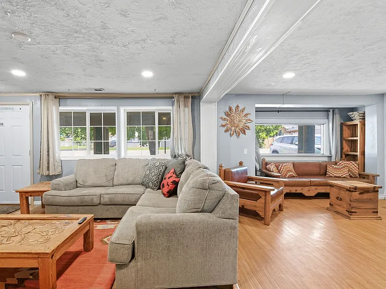 14428 E Wellesley Ave — Photo 12
