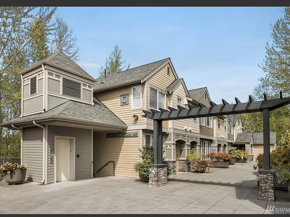 1st image of 9229 122nd Ct NE APT C126