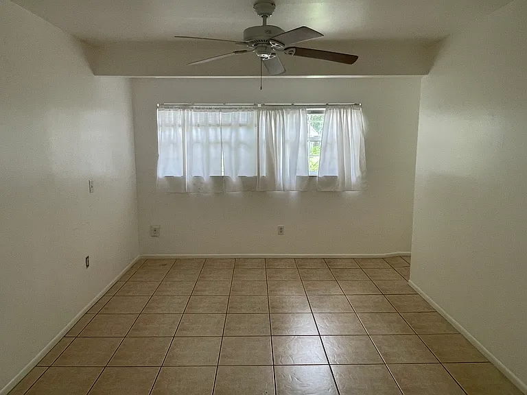 5330 8th Street Ct W #A — Photo 11