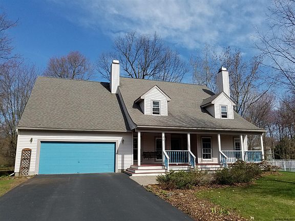 2nd image of 30 Chesterwood Ct