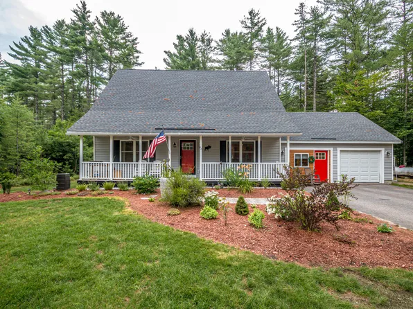 82 Christopher Street, Fryeburg, ME 04037