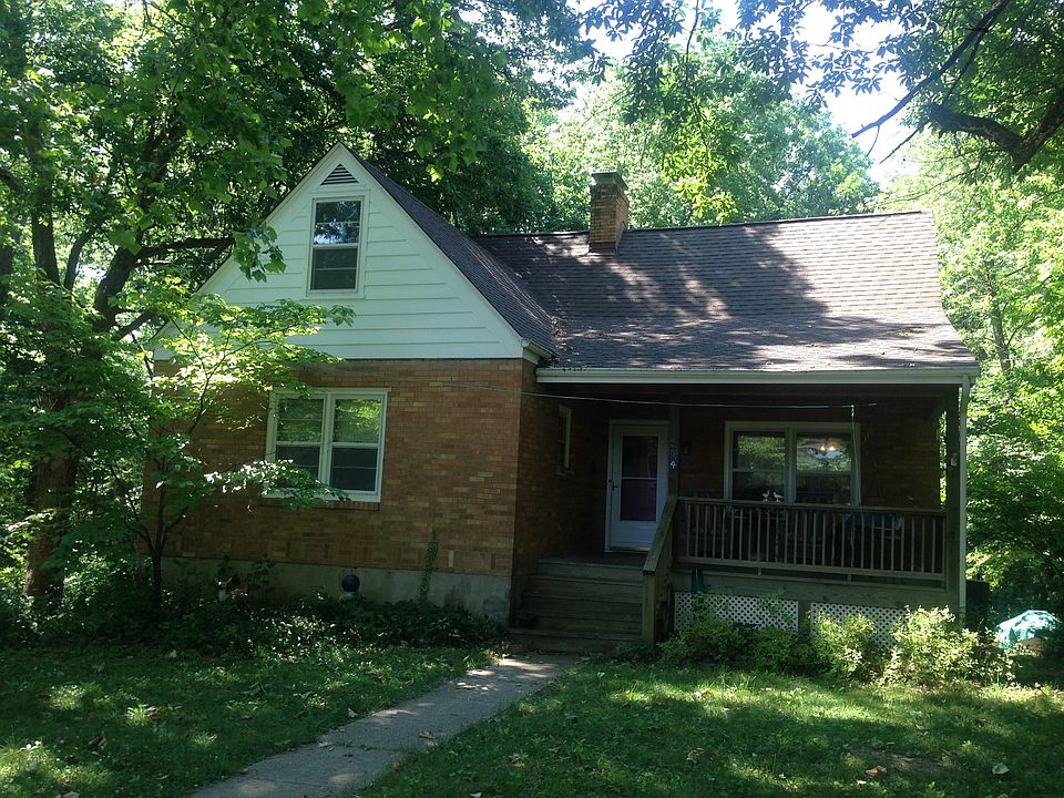 104 W Lathrop Front