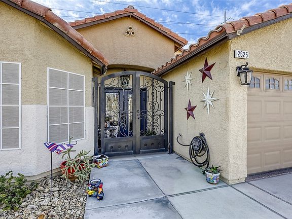 4th image of 2625 Torch Ave