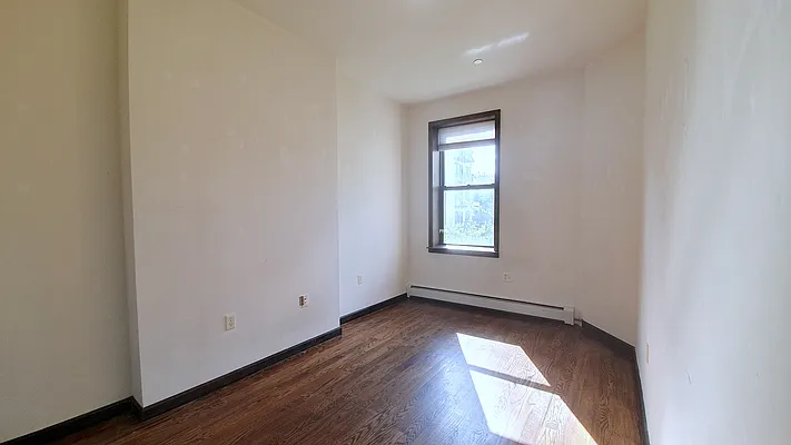 Rented by Compass | media 2