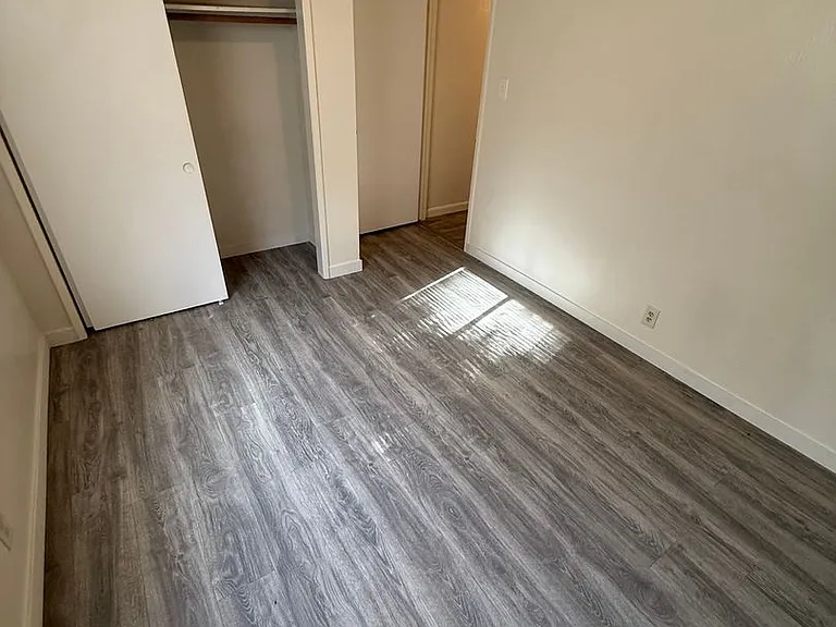 3012 Catalina Dr — Photo 17