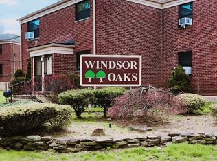 22070 75th Ave, Bayside, NY 11364