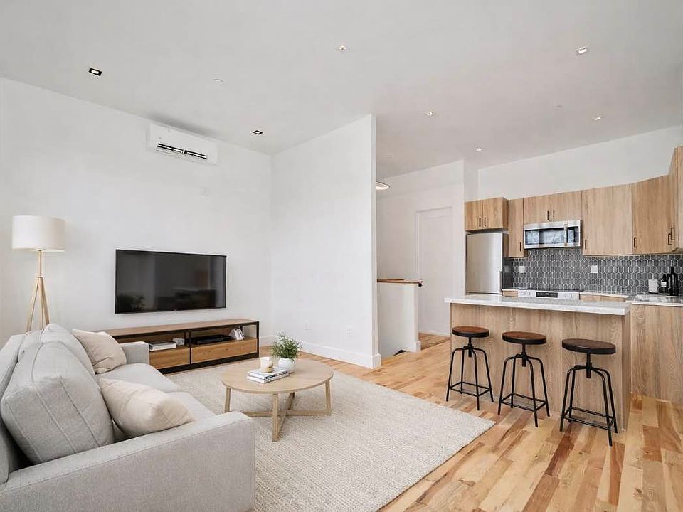 1st image of 595 3rd Ave #1A