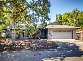18421 Indian Creek Dr, Lake Oswego, OR 97035