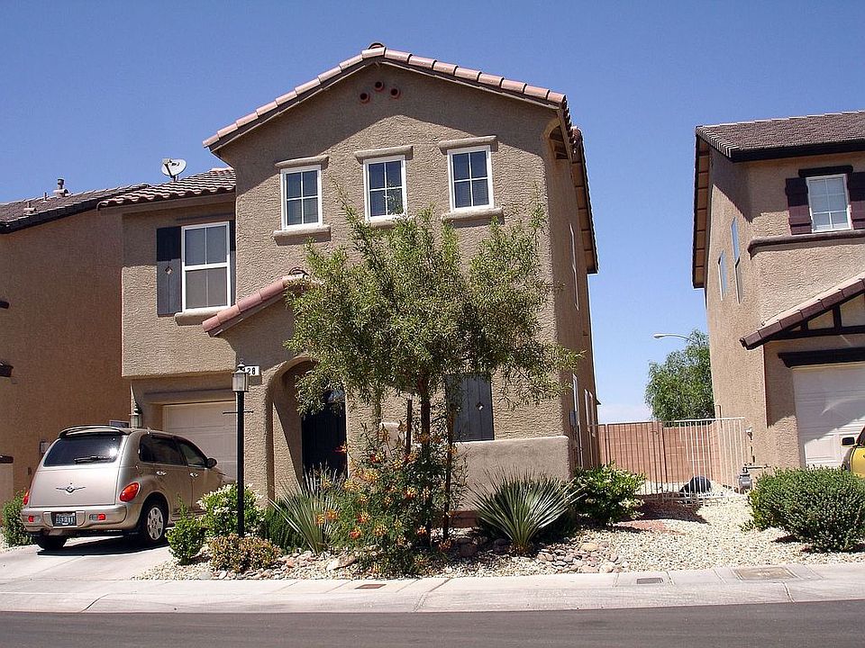 1st image of 128 Gilliflower Ave