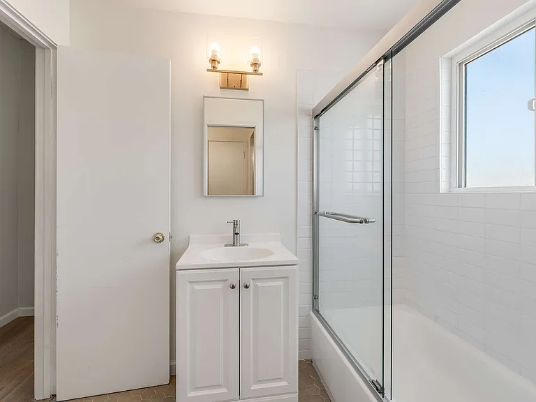 2723 Ashby Pl #D — Photo 26