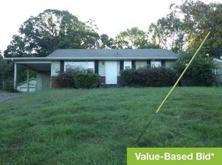 2122 Chillicothe St, Knoxville, TN 37921