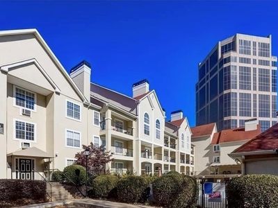 3655 Habersham Rd NE APT 329, Atlanta, GA, 30305