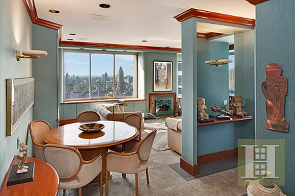 Sold by Halstead Real Estate | media 18