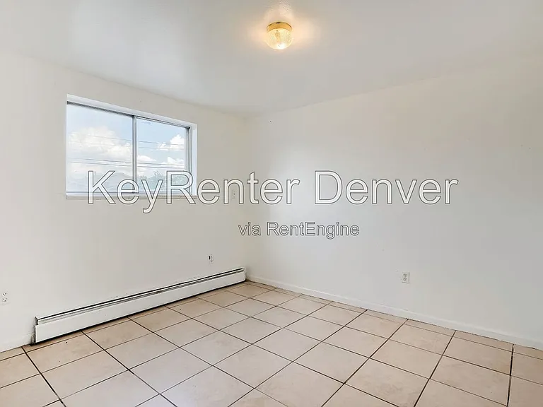 7950 Patricia Dr — Photo 6